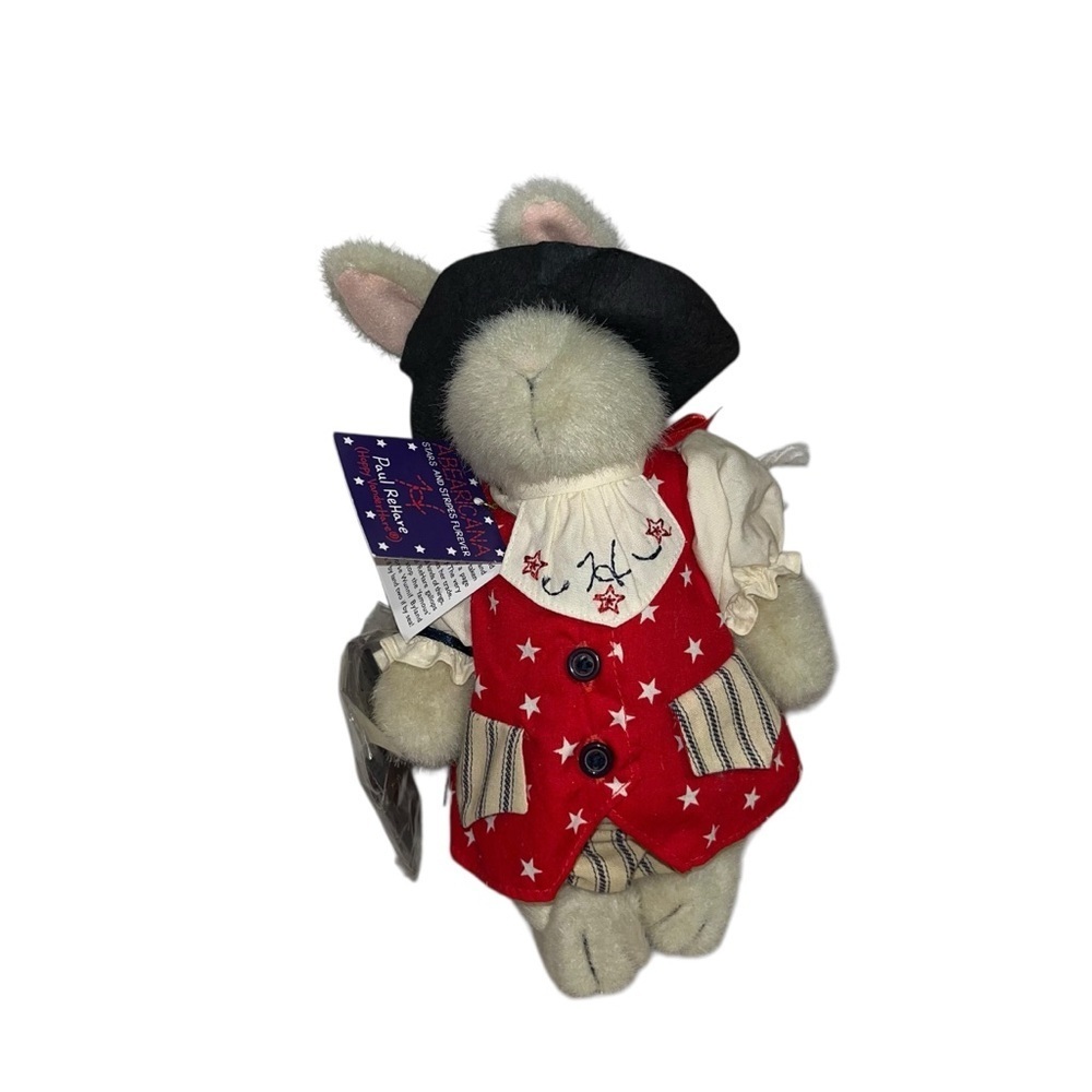 Hoppy VanderHare Muffy Vanderbear Paul ReHare Revere Abearicana Plush NABCO new